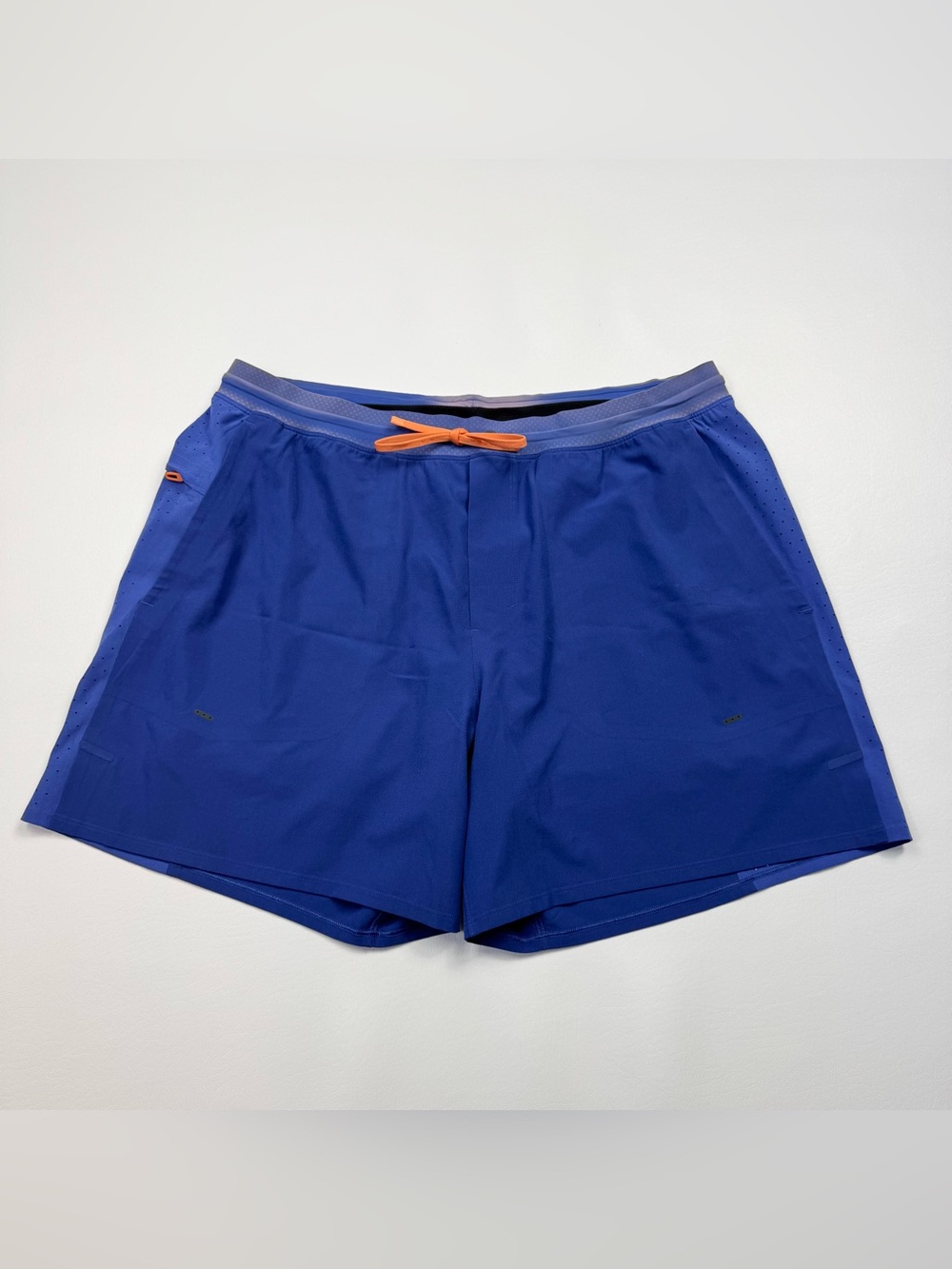 Men’s Lululemon Athletic Shorts Size XL